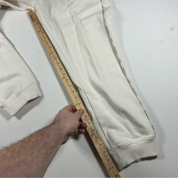 Young La BAGGY Sweatpants Comfort Unisex XL Joggers Cream NEW With TAGS - Picture 2 of 10